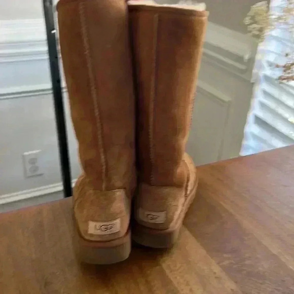 Ugg Boots women’s 9 - Picture 8 of 11